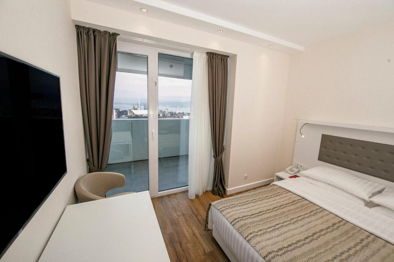 Apartments In Alliance Batumi Exterior foto